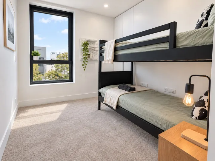 Bunk bedroom in daylight